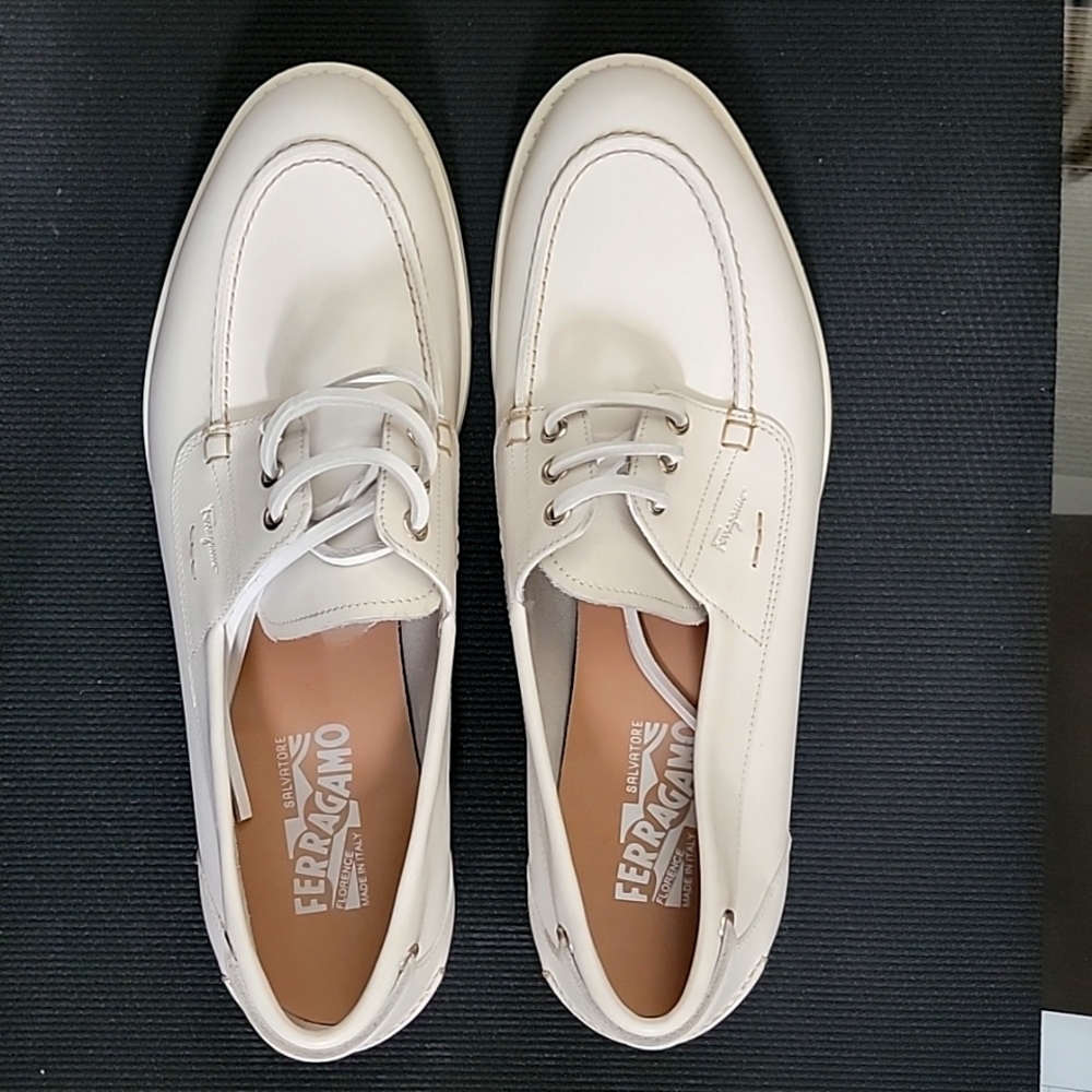 Salvatore Ferragamo MEN Floor Model. Signs of Wear and Tear at bottom. NO BOX
